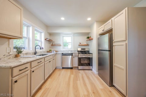 Tiny photo for 2239 Lake Road RD, Akron, OH 44312 (MLS # 5251905)