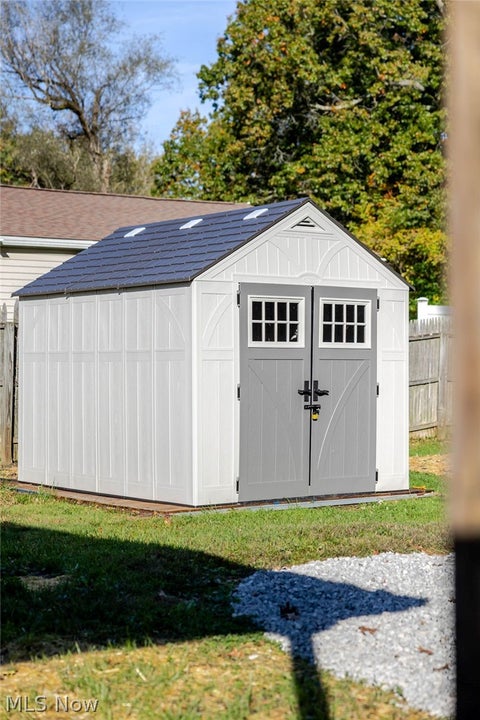 Tiny photo for 2239 Lake Road RD, Akron, OH 44312 (MLS # 5251905)