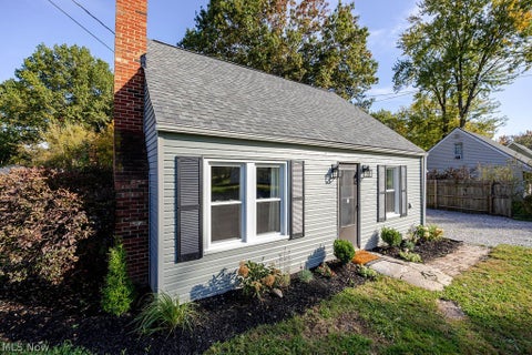 Tiny photo for 2239 Lake Road RD, Akron, OH 44312 (MLS # 5251905)