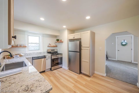 Tiny photo for 2239 Lake Road RD, Akron, OH 44312 (MLS # 5251905)