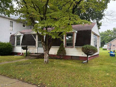 Photo for 155 E Broadway Street