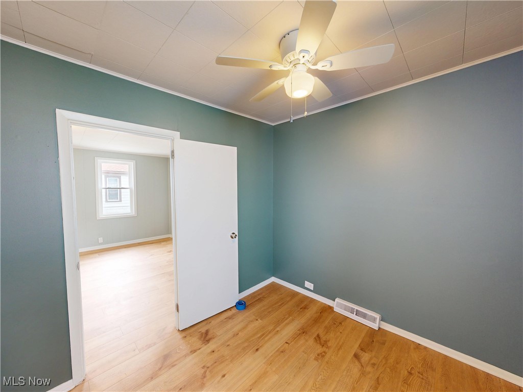 7600 Lawn Avenue, Cleveland, Ohio image 15