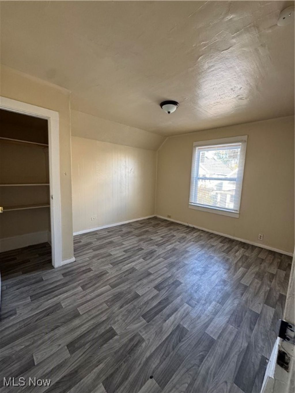 Photo of 2142 105th St W, Cleveland, OH 44102 (MLS # 5168194)