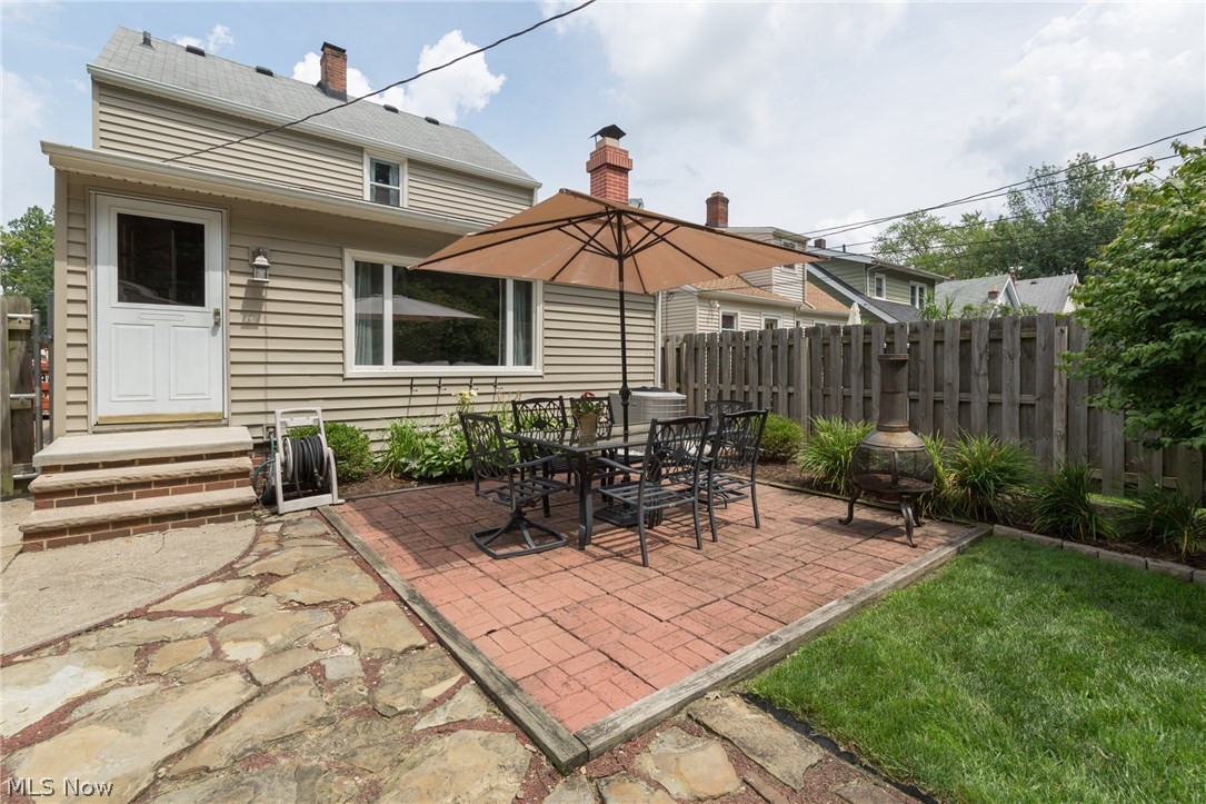 Lorain Woods - Residential