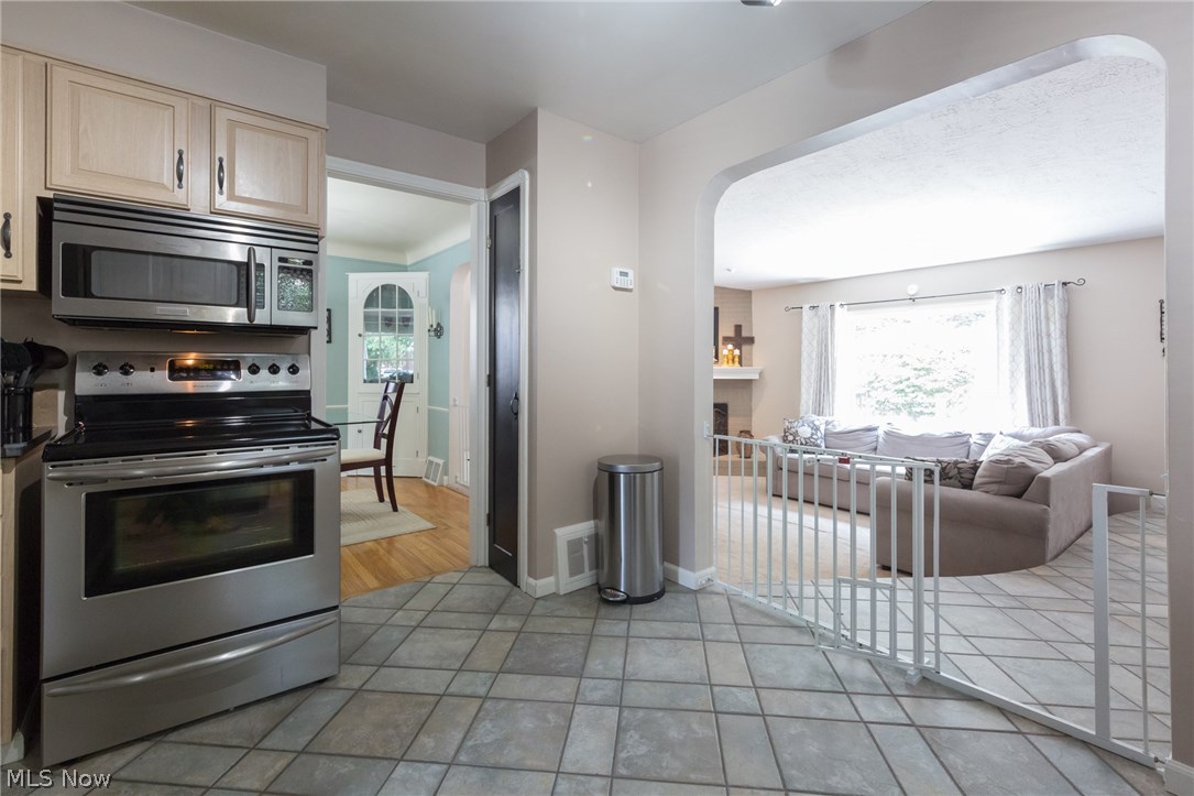 Lorain Woods - Residential