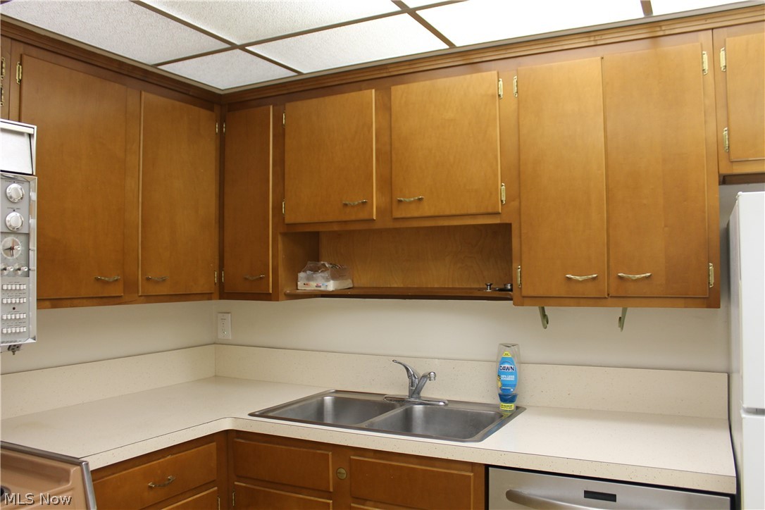 Cliff Towers Condo - Residential