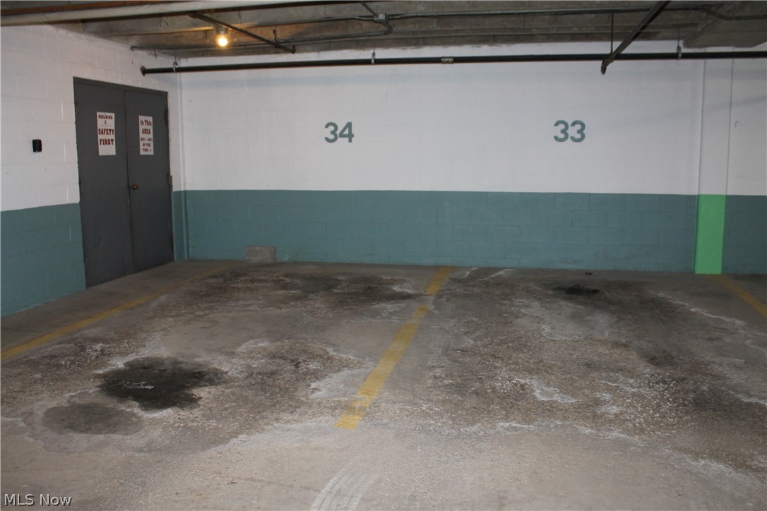 Cliff Towers Condo - Residential