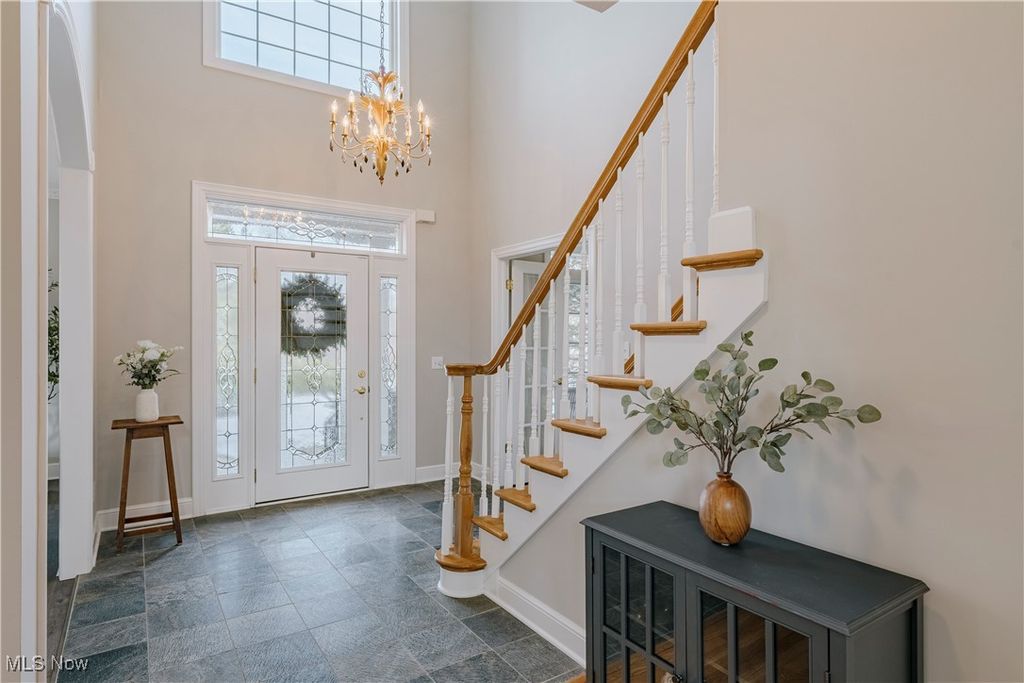 Photo of 9232 Chamberlin Road, Twinsburg, OH 44087 (MLS # 5174495)