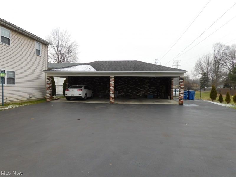 Hopkins Heights - Residential Lease