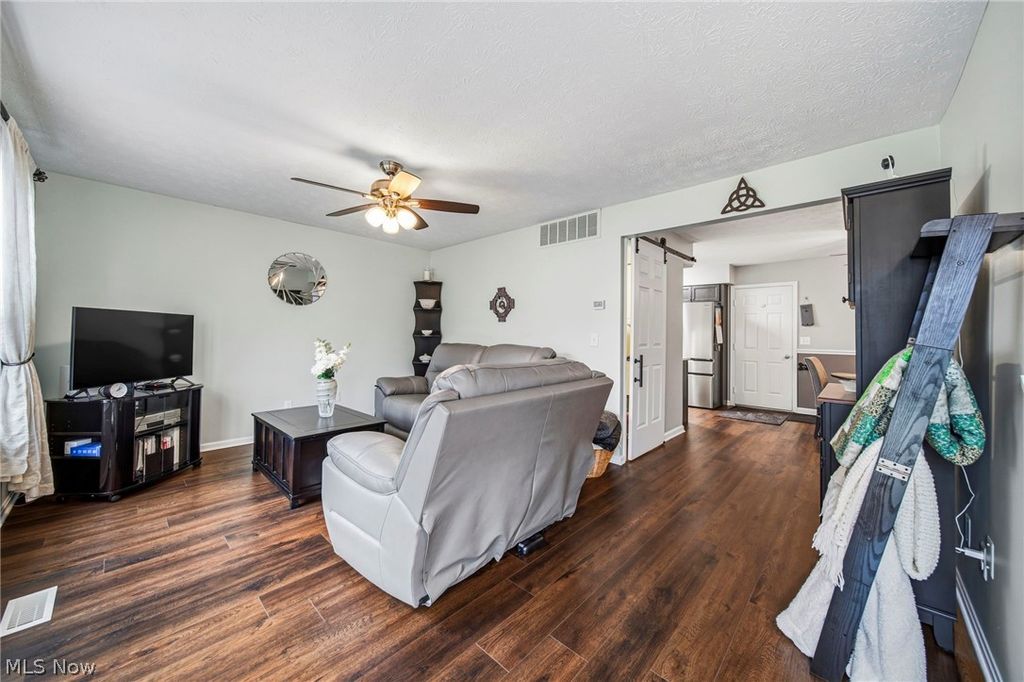 Photo of 7290 Scottsdale Circle, Mentor, OH 44060 (MLS # 5188459)