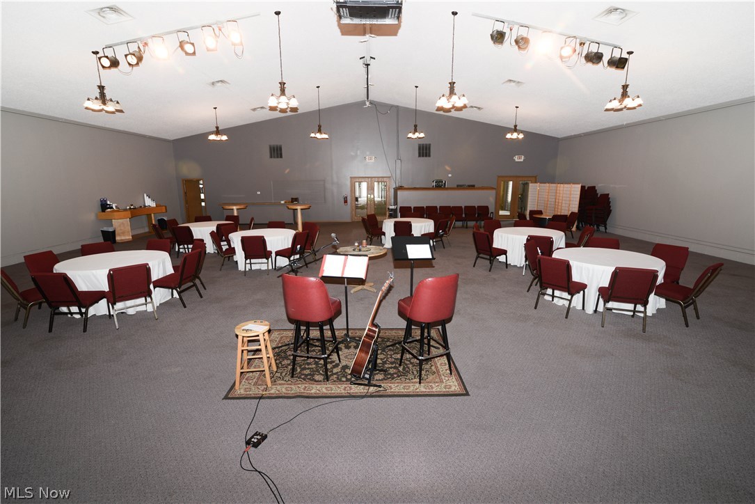 Bev Road Professional - Commercial Sale