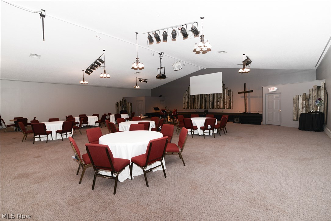 Bev Road Professional - Commercial Sale