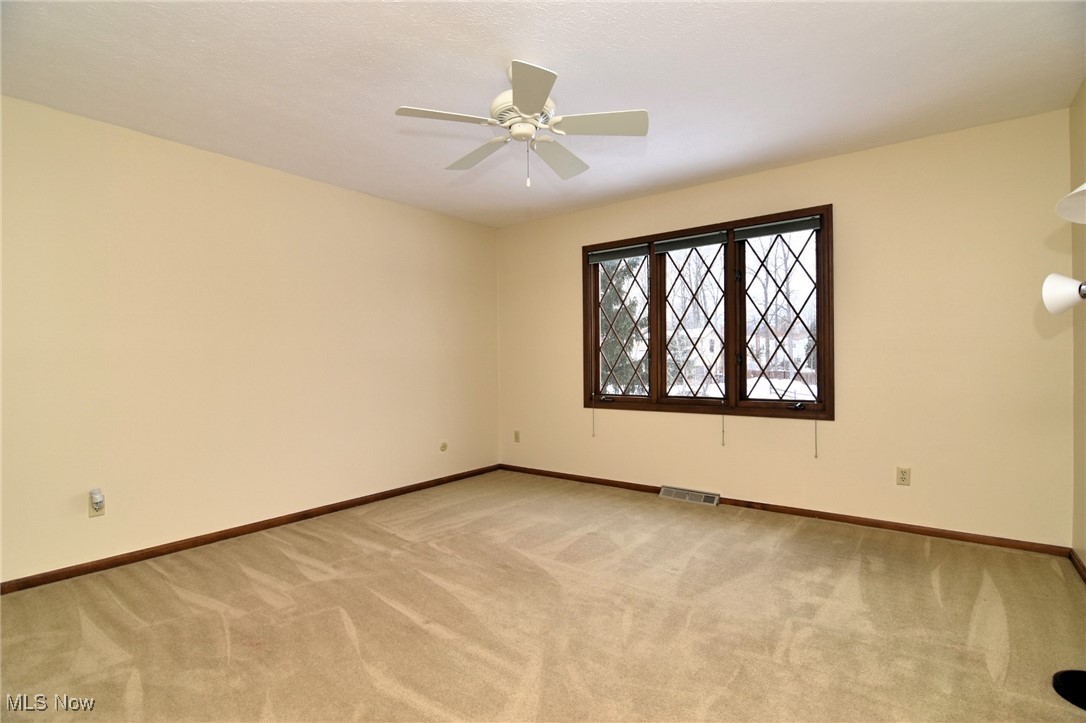 Solon, Ohio 44139, United States, 4 Bedrooms Bedrooms, ,3 BathroomsBathrooms,Residential,Pending,20175