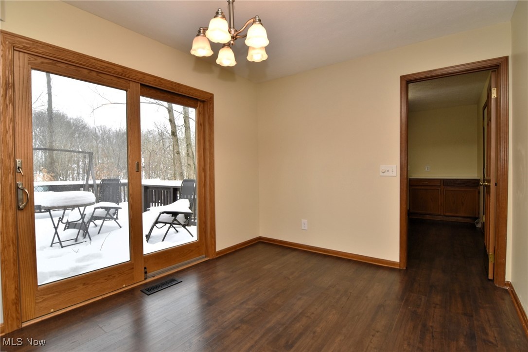 Solon, Ohio 44139, United States, 4 Bedrooms Bedrooms, ,3 BathroomsBathrooms,Residential,Pending,20175