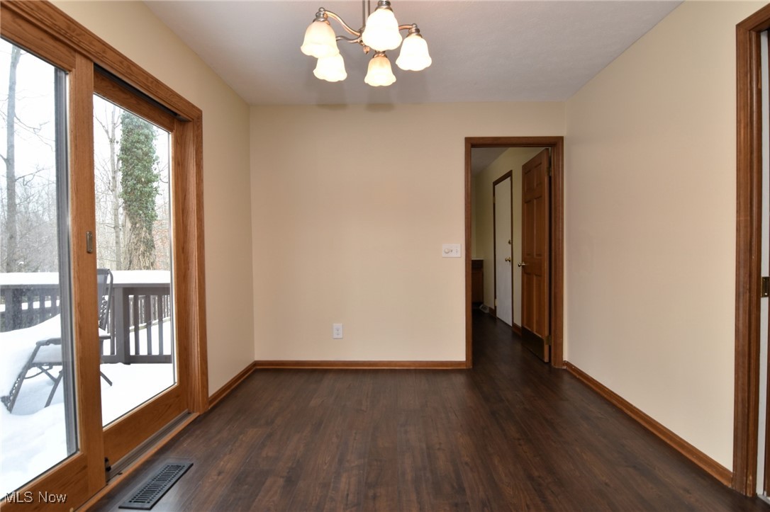 Solon, Ohio 44139, United States, 4 Bedrooms Bedrooms, ,3 BathroomsBathrooms,Residential,Pending,20175