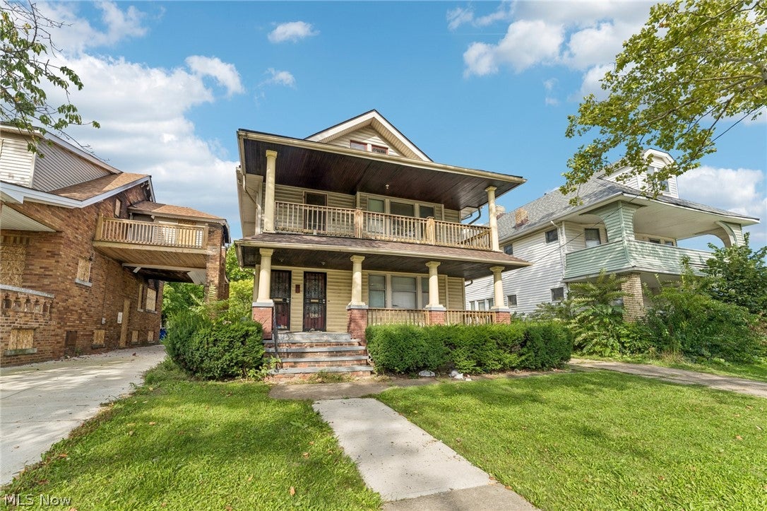3526 E 146th Street