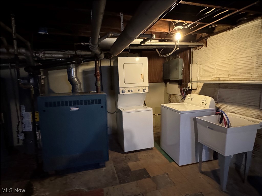 Akron Gardens - Residential Income