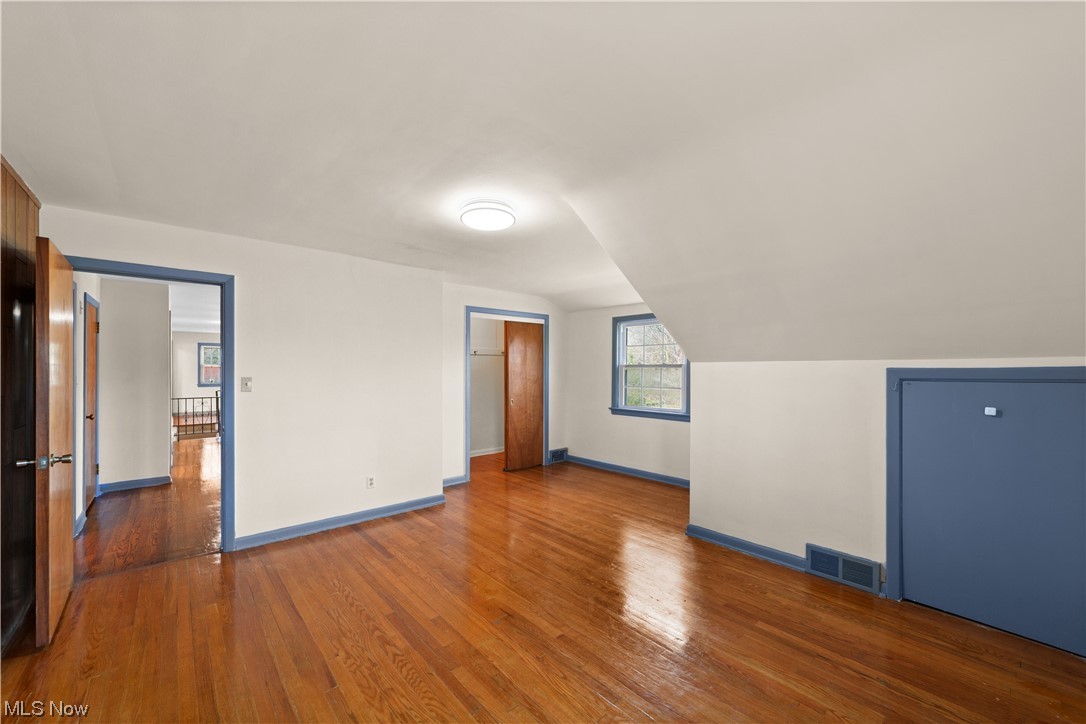 Country Club Estates - Residential Lease