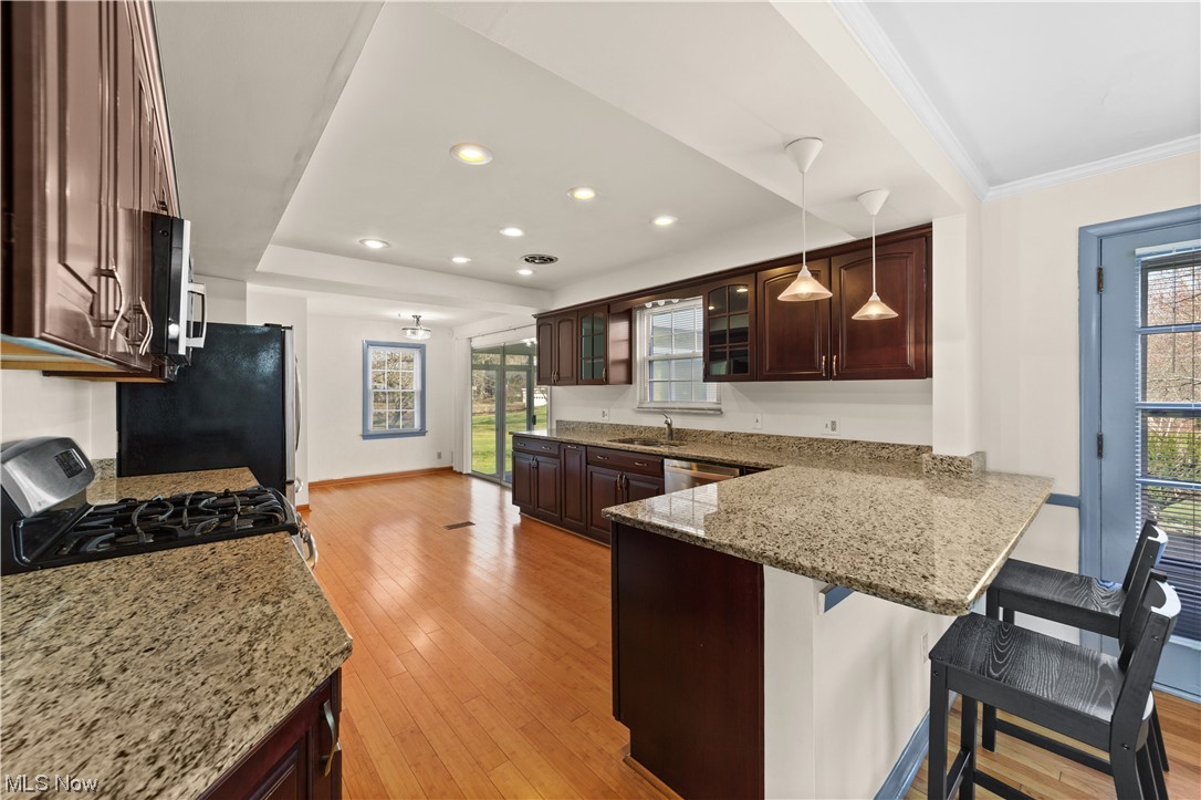 Country Club Estates - Residential Lease