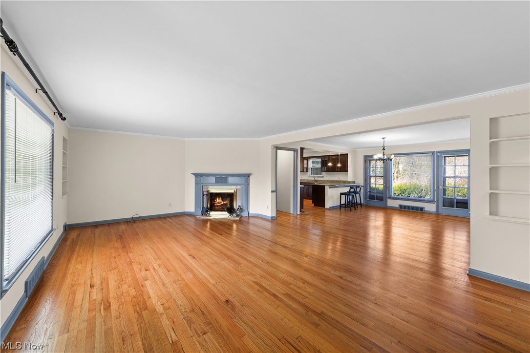 Country Club Estates - Residential Lease