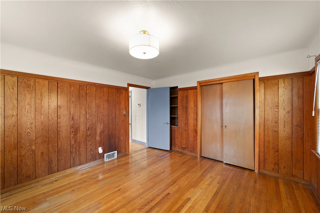 Country Club Estates - Residential Lease