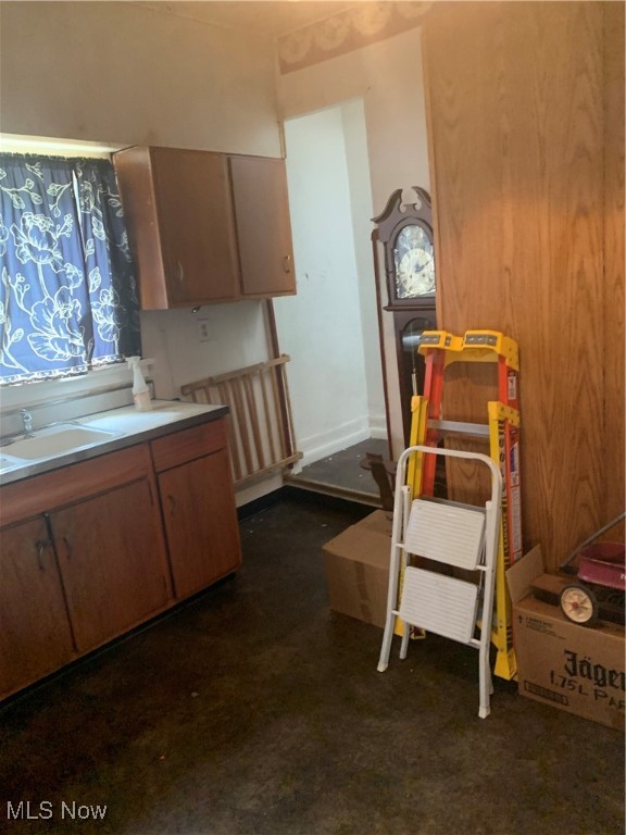 Frances H & William F Thomas A - Residential