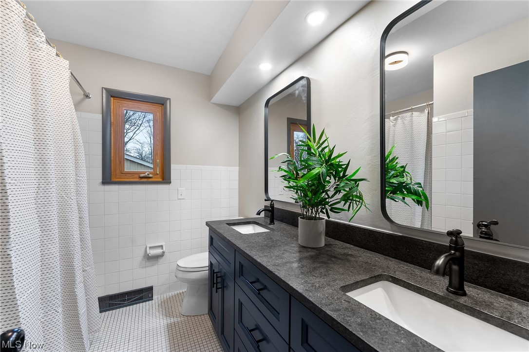 Sherwood Forest - Residential