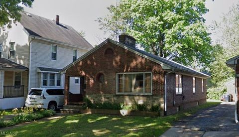 Homes For Sale - 1094 Dietz Avenue<br/> Akron, OH 44301