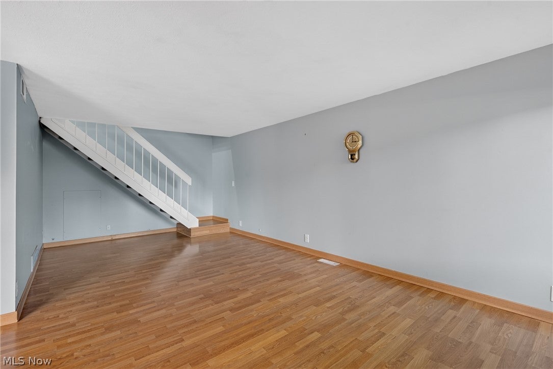 533 Tollis Parkway 1-02