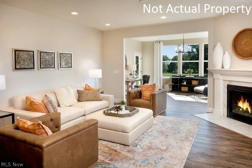 Hyatts Crossing - Residential
