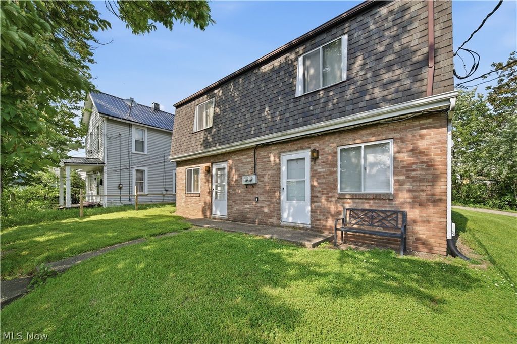 Photo of 510 2nd Street NE, Massillon, OH 44646 (MLS # 5211259)