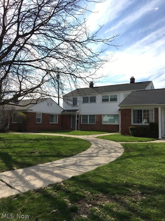 Benton Village Condo - Residential