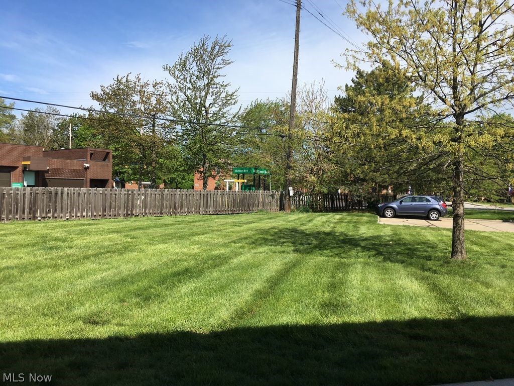 Benton Village Condo - Residential