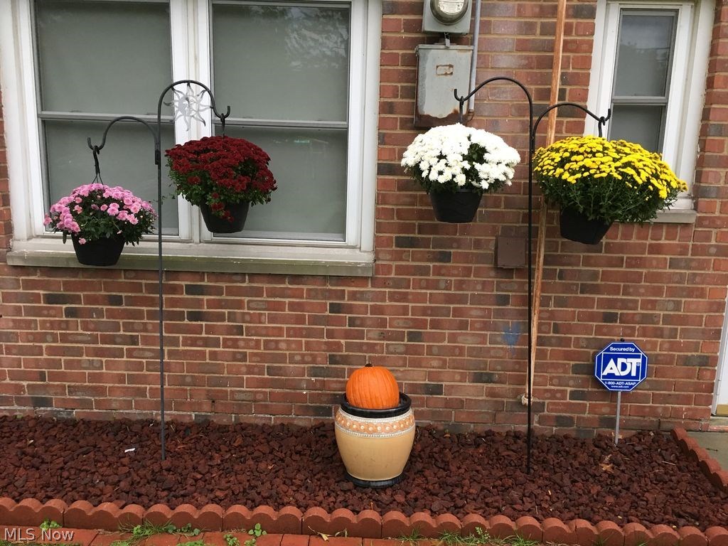 Benton Village Condo - Residential