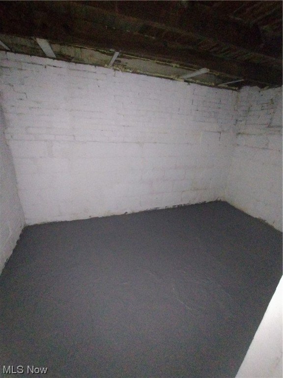 City/Youngstown - Residential Lease