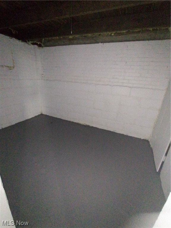 City/Youngstown - Residential Lease