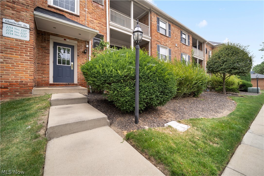 Georgetown/Lyndhurstcondo - Residential