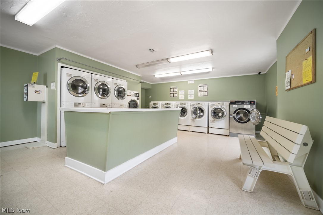 Georgetown/Lyndhurstcondo - Residential