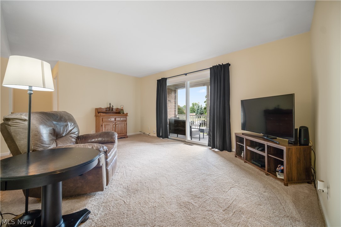 Georgetown/Lyndhurstcondo - Residential