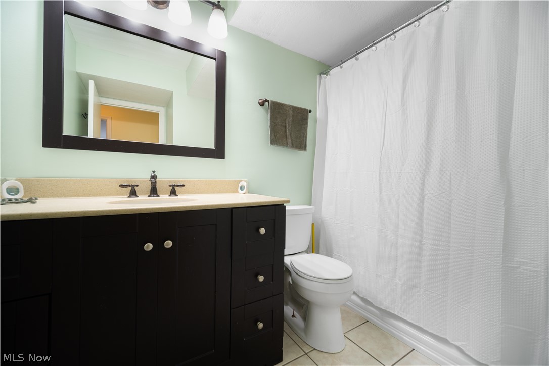 Georgetown/Lyndhurstcondo - Residential