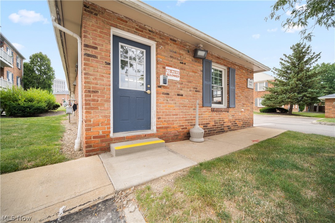 Georgetown/Lyndhurstcondo - Residential