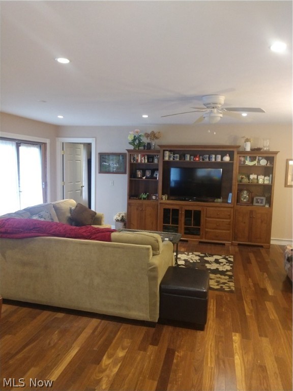 Connecticut Western Reserve - Residential