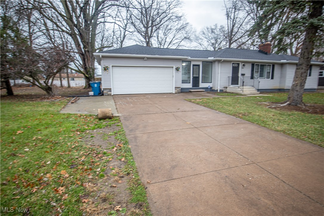 2603 Crehore Street, Lorain, Ohio image 1