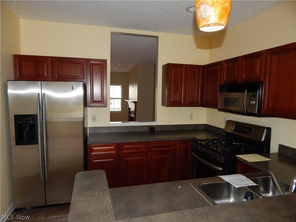 Harbor Walk/Black River 04 - Residential