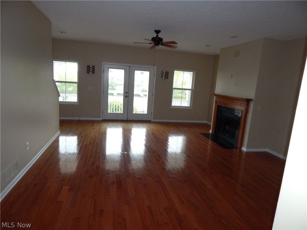 Harbor Walk/Black River 04 - Residential