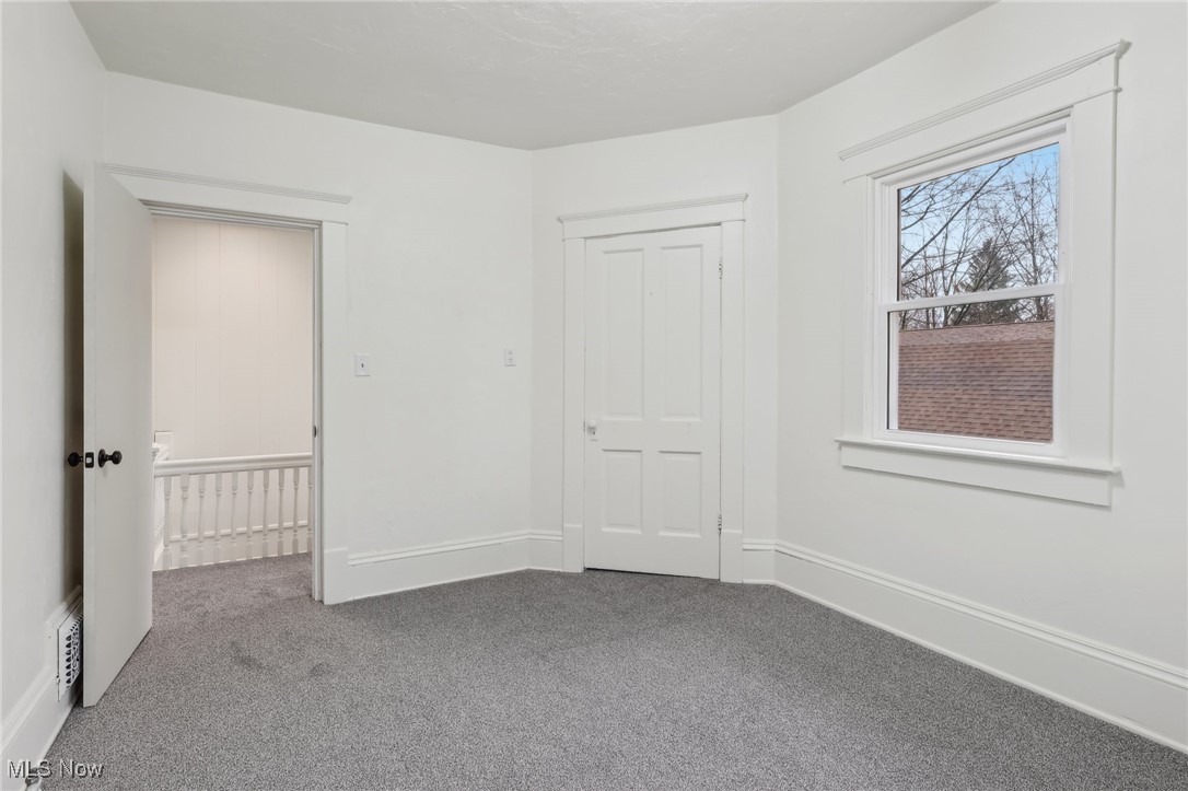 387 3rd Street, Barberton, Ohio image 17