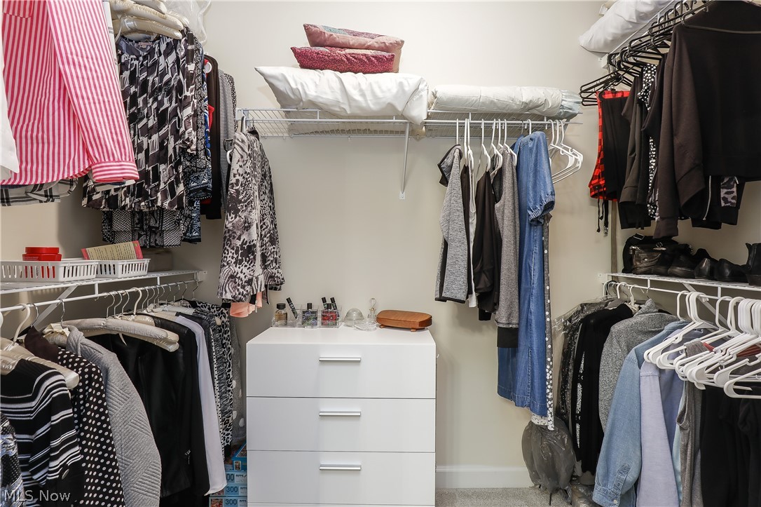 Brittany Mdws Condo - Residential