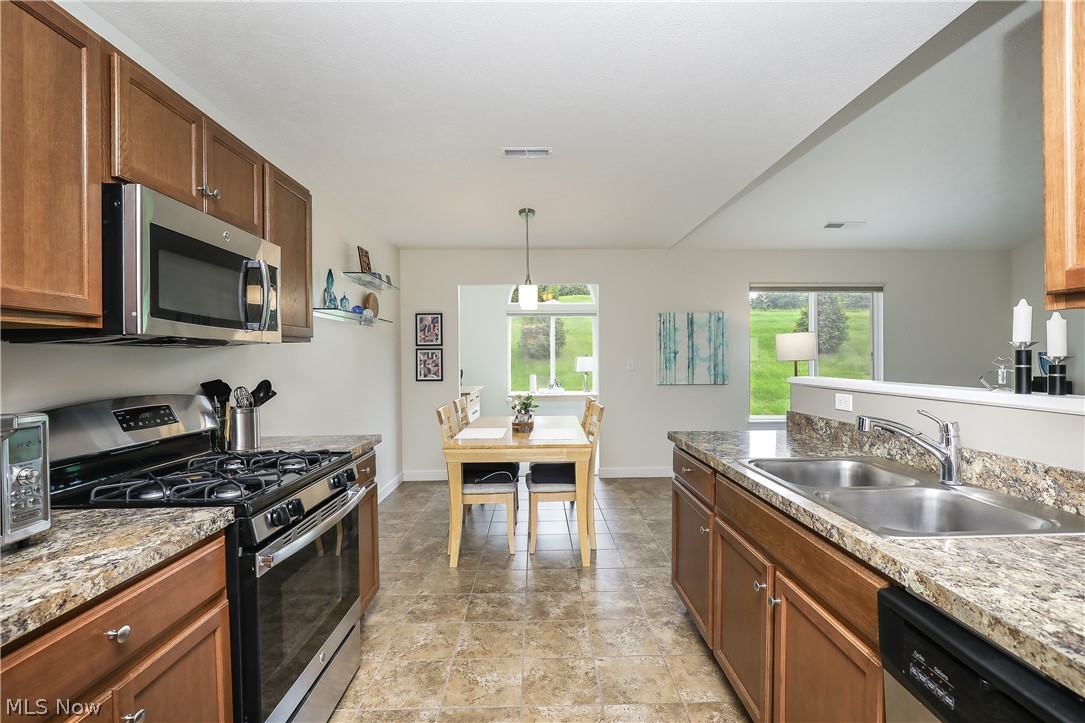 Brittany Mdws Condo - Residential