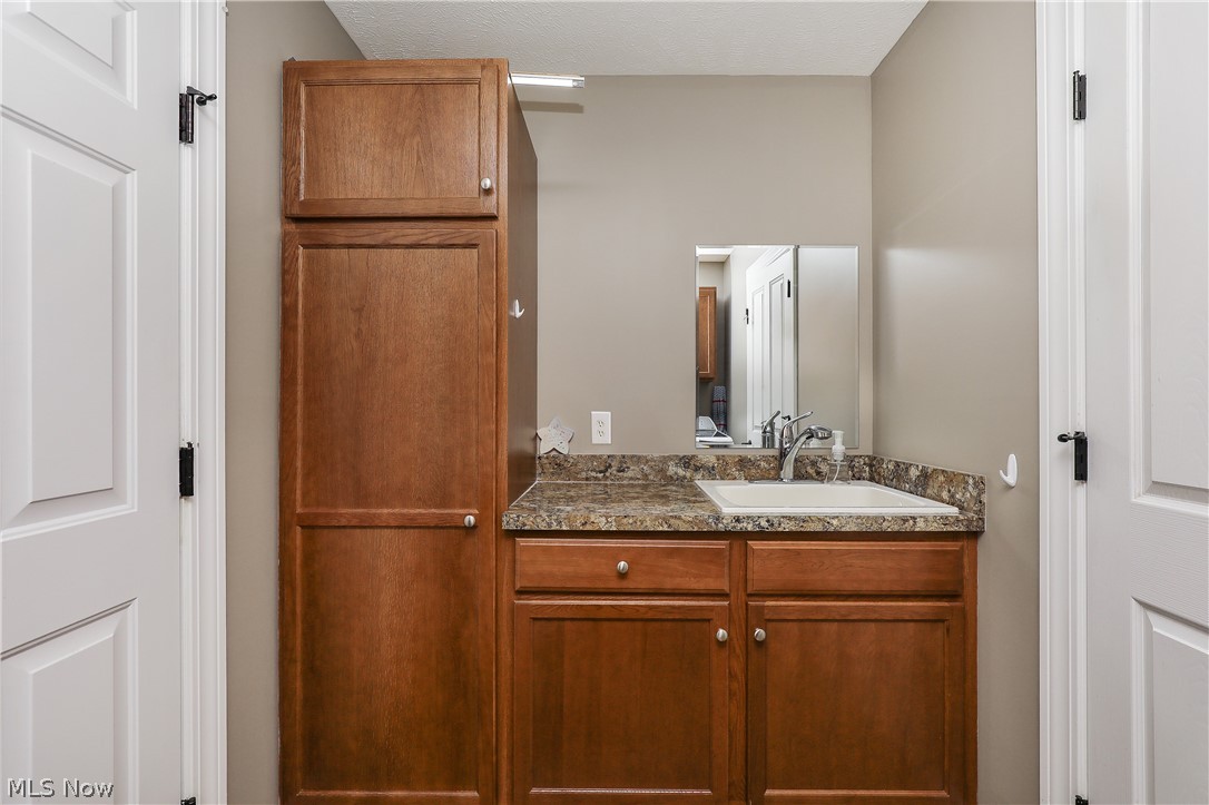 Brittany Mdws Condo - Residential