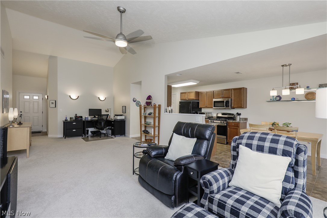 Brittany Mdws Condo - Residential